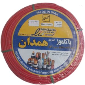 سیم برق ۱ در ۴ افشان با هادی تمام مس، نمای نزدیک از رشته‌های سیم و عایق مقاوم